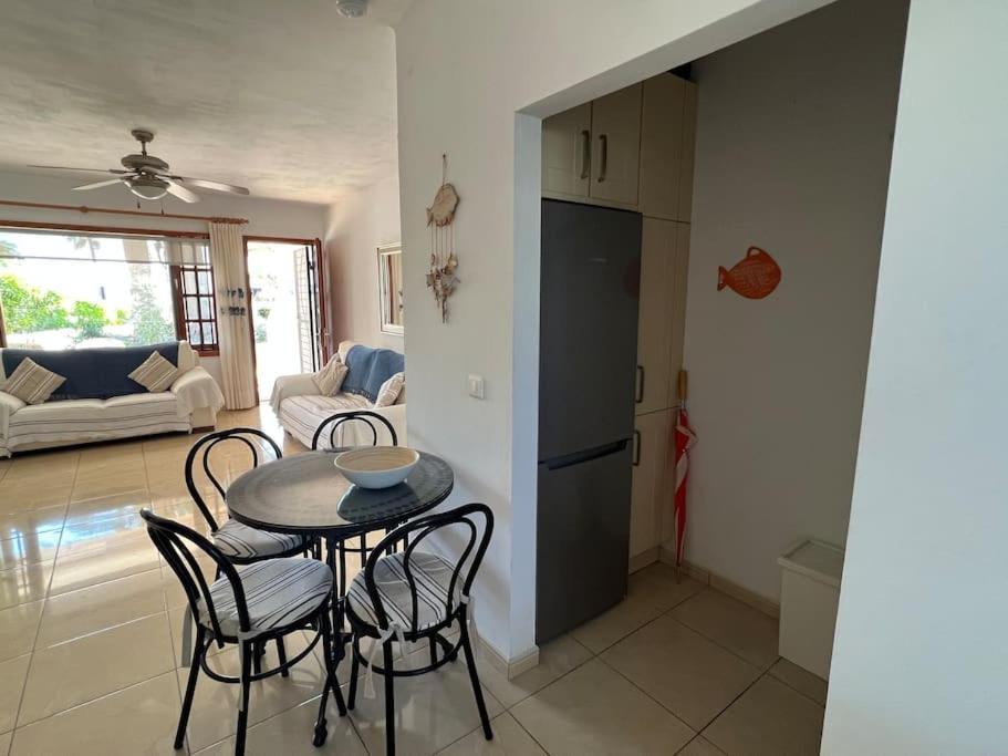 Casa Mo, 2 Bedroom Apartment Close To The Beach ปูแอร์โตเดลคาร์เมน ภายนอก รูปภาพ