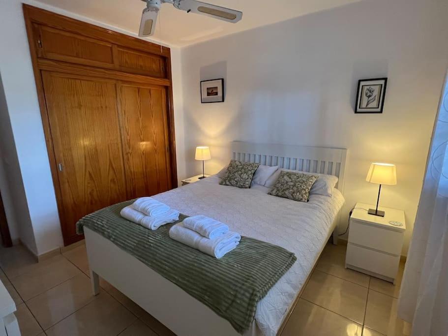 Casa Mo, 2 Bedroom Apartment Close To The Beach ปูแอร์โตเดลคาร์เมน ภายนอก รูปภาพ